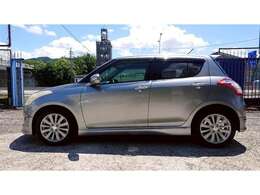 クールなボディと室内の広さを持ち合わせ、運転しやすく収納豊富な便利な車です♪