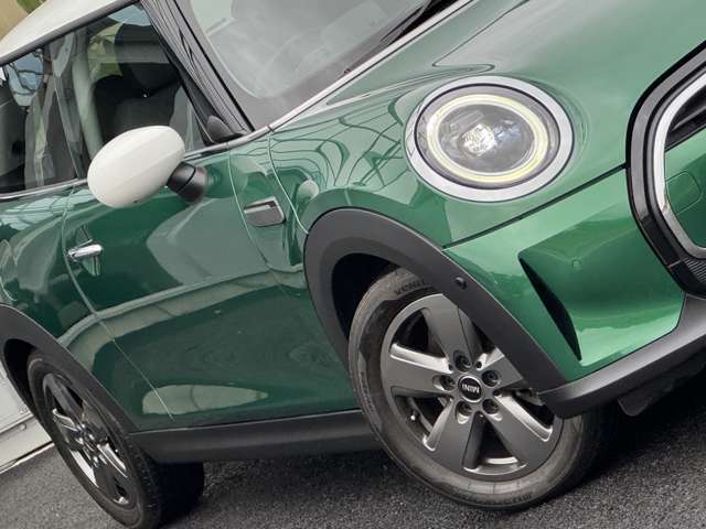 全国基準で安価に掲載しております！近い条件のお車と比較してみて下さい！