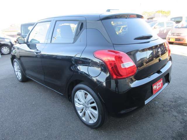 【初めてお車をご購入される方】知識や経験豊富なスタッフが丁寧にご案内させて頂きます