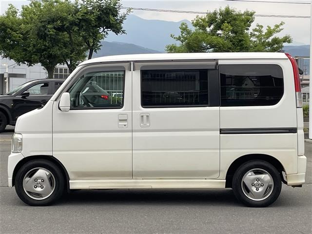 店頭販売もしておりますので、先に在庫が無くなってしまうこともございます。気になる車はまずはお問い合わせください！