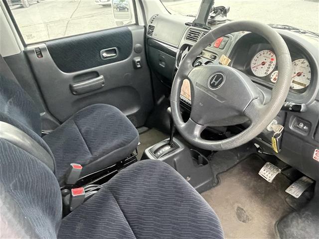 安心の全車保証付き！（※部分保証、国産車は納車後3ヶ月、輸入車は納車後1ヶ月の保証期間となります）。その他長期保証(有償)もご用意しております！※長期保証を付帯できる車両には条件がございます。