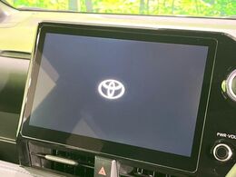 【10.5インチナビ】高級感とインパクトのある大画面ナビを装備。各種オーディオ操作はもちろん、スマホ連携もできる利便性の高いナビです♪