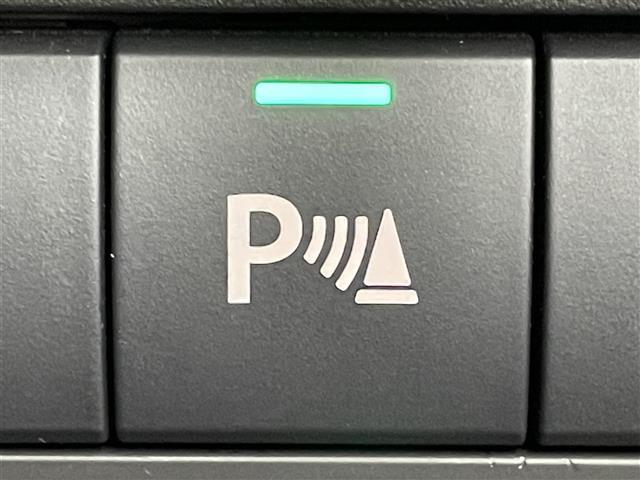 【パーキングソナー】センサーが検知した障害物との距離に応じて、警告音を変えてお知らせします！縦列駐車時や駐車場・車庫などでの取り回しをサポートします。