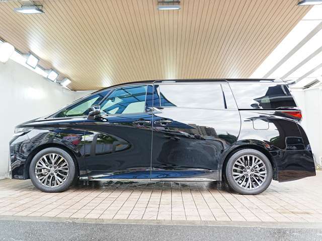 当社公式ラインからのご連絡もお待ちしております。ID　＠111duynt　お車の相談、動画、追加写真も対応可能です。ぜひ、ご登録ください！！