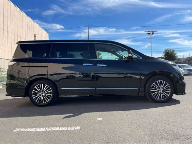 ◆最新ナビ（フルセグ・ワンセグ・DVD再生）もご案内。カロッツェリア・アルパイン・イクリプスのナビを取扱しておりバックカメラ（バックモニター）後席モニター（フリップダウンモニター）の取付も可能です