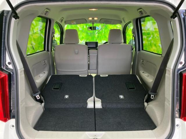 WECARS（ウィーカーズ）は全国250店舗展開！お客様が安心してカーライフをお楽しみいただけるよう社員一同心を込めてサポートいたします。