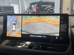【アラウンドビューモニター】専用のカメラにより、上から見下ろしたような視点で360度クルマの周囲を確認することができます☆死角部分も確認しやすく、狭い場所での切り返しや駐車もスムーズに行えます。