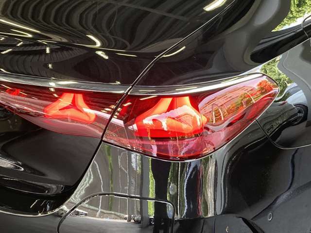 車検や点検でご入庫の際には、メルセデス・ベンツの最新の代車を無料でご利用頂けます。気になるモデル・乗ってみたいお車などございましたら是非ご相談ください！（事前予約が必要です）