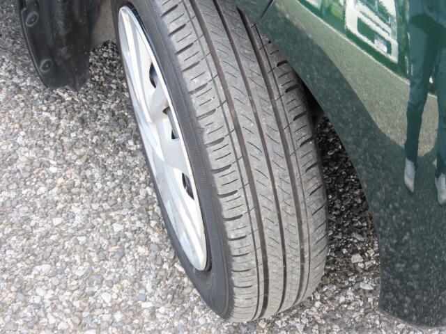 タイヤもしっかり残っています