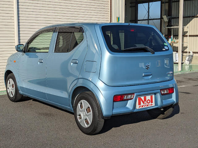 ナオイオートの安心宣言！販売・商品・整備・保険お客様に素敵なカーライフを送っていただくために、4つの安心を宣言します！