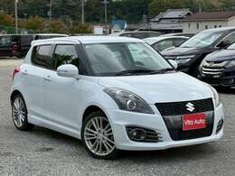 当店はご予約優先となります。特に週末お客様のご来店が多く店内が非常に混み合っており突然のご来店になりますと充分なご対応が出来ない場合がございます。事前にお電話または公式LINEにてご予約下さい！