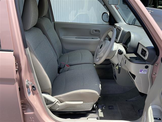 気になる車はすぐにお問い合わせください！右のカーセンサー専用無料ダイヤルから、専門スタッフがお車のご質問にお答えいたします！
