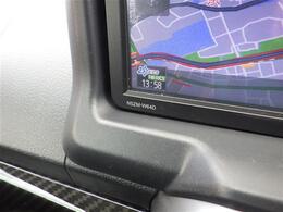 【純正ナビ】ナビゲーションシステム装備なので不慣れな場所へのドライブも快適にして頂けます♪