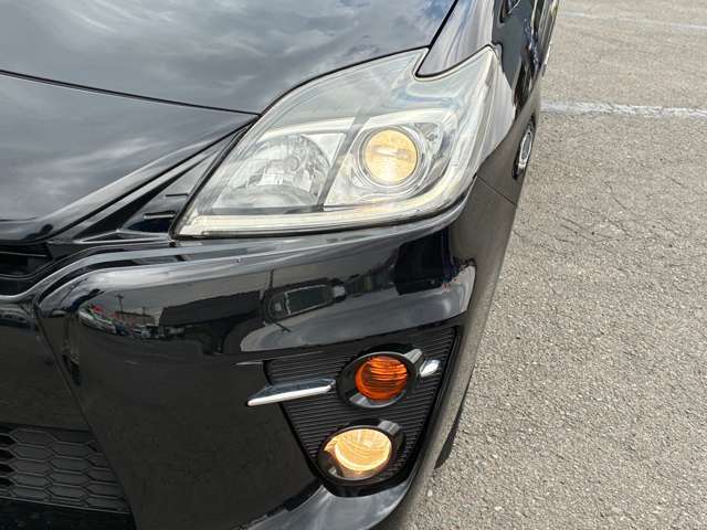 ☆HIDヘッドライト・フォグライト☆（納車時に磨きとガラスコーティングの施工いたします。）