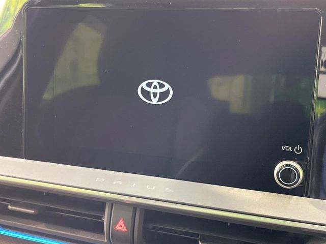 【8インチ　ディスプレイオーディオ】大画面のディスプレイはAppleCarPlayやAndroidAutoが利用可能。大きな画面でスマホナビアプリ等が利用いただけます♪