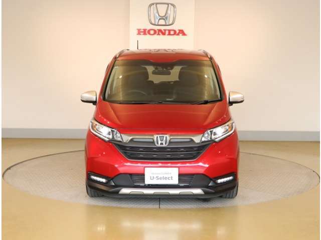 「自動車保険」と「あんしん特典」がひとつになったHondaのお店ならではの保険プランです。お客様のカーライフにより一層の安心をプラスします。