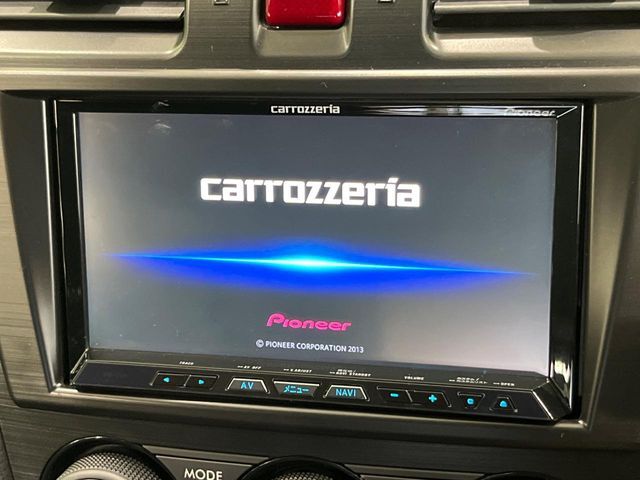 【ナビゲーション】目的地までしっかり案内してくれる使いやすいナビ。Bluetooth接続すればお持ちのスマホやMP3プレイヤーの音楽を再生可能！毎日の運転がさらに楽しくなります！！