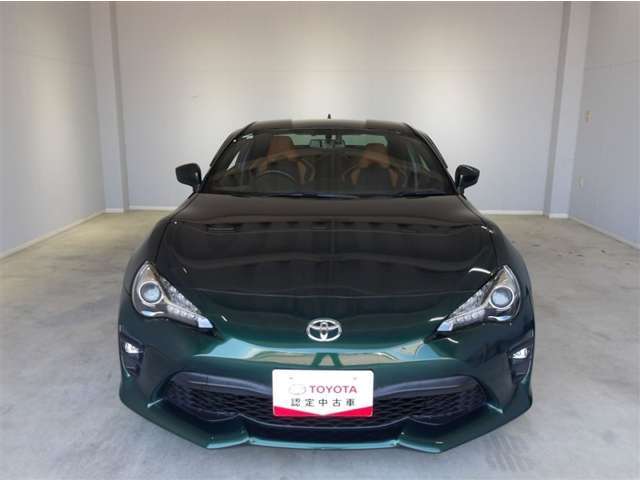 ロングラン保証付き。トヨタのお店で中古車をお買い上げいただいたすべてのお客様に安心で快適なカーライフをお約束する1年間の保証です。