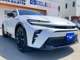 点検は隅々まで行います。今、必要な修理や今後必要になってくる修理をお伝えし、お客様に選んで頂いております。スタッフはすべて整備資格をもっていますので、安心して愛車をお預けください。