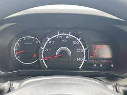 【スピードメーター】メーターがシンプルで見やすく運転しやすいですね！