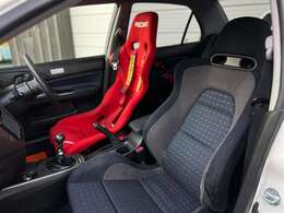 弊社はカスタムを得意としております。車高調やWORKホイール、オーディオカスタムなど、ご納車前にお客様のスタイルに合うカスタムやお車と一緒にオートローンにする事も可能となりますのでお気軽にご相談下さい