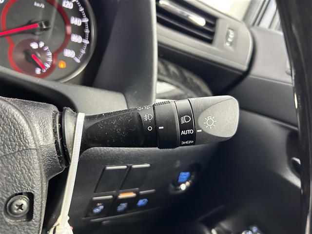 【運転席操作部】快適なドライブを楽しむための機能が装備されています！運転席から触れるので、使いやすいです！除菌プランいれていただくと、さらに清潔で安心していただけます！
