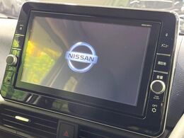 【純正ナビ】人気の純正ナビを装備。オーディオ機能も充実しており、Bluetooth接続すればお持ちのスマホやMP3プレイヤーの音楽を再生可能！毎日の運転がさらに楽しくなります！！