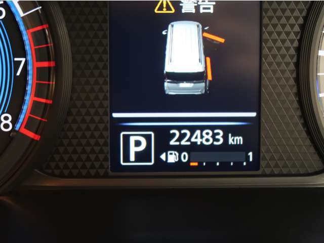 マルチインフォメーションディスプレイ付きメーターパネル