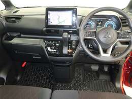 インパネシフト　タッチパネル式オートエアコン