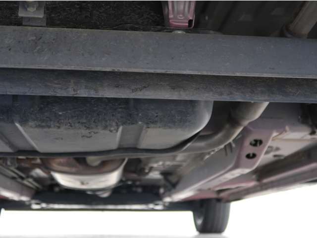 下回りはキズ・ヘコミ・腐食等ございません。