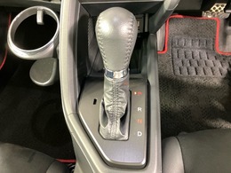 ミッドシップオープンスポーツカーをお楽しみください♪