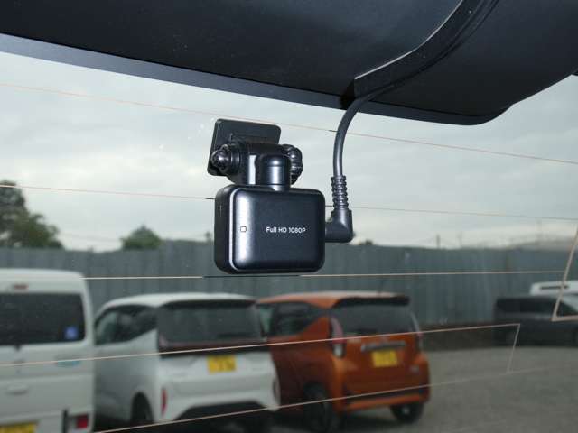ドライブレコーダー後方カメラ