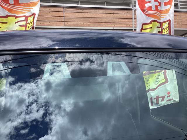 ☆車の保険は買ったところで加入するのがベストです。保険に関しても大手保険代理店をしておりますので安心してお任せください。不慮の事故の際も自社鈑金工場と連携して修理を進めてまいります☆