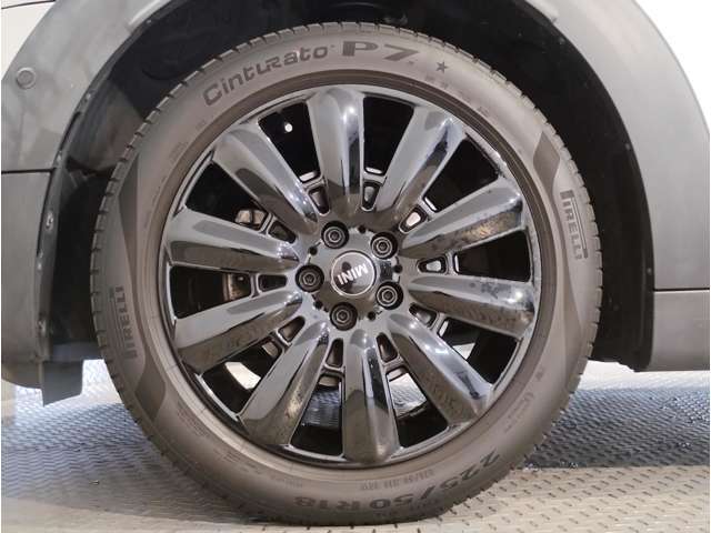 ☆お洒落は足元から☆洗練されたデザインのアルミホイール☆フリーダイヤル：0078-6002-210897迄】お問合せ下さいませ！