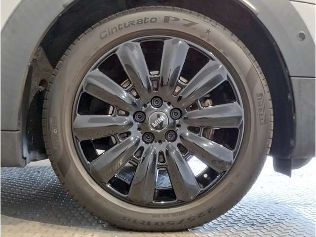 ☆お洒落は足元から☆洗練されたデザインのアルミホイール☆フリーダイヤル：0078-6002-210897迄】お問合せ下さいませ！