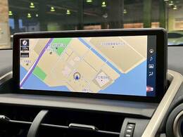 【純正メーカーナビ】装備でフルセグTV視聴やBluetooth等充実装備。