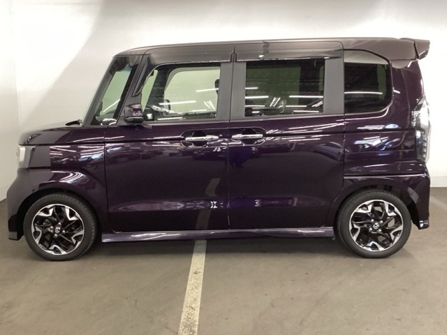 坂道や高速道路でもパワフル。快適装備を備えた、ターボ仕様車です。