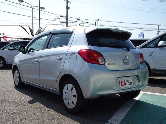 支払総額　＝　車両本体価格＋諸費用　（法定費用＋販売店手数料）です。店頭納車が前提ですが、自宅への納車のなどは、別途費用になります。兵庫県以外での登録は、支払総額が異なります。お問合せください。