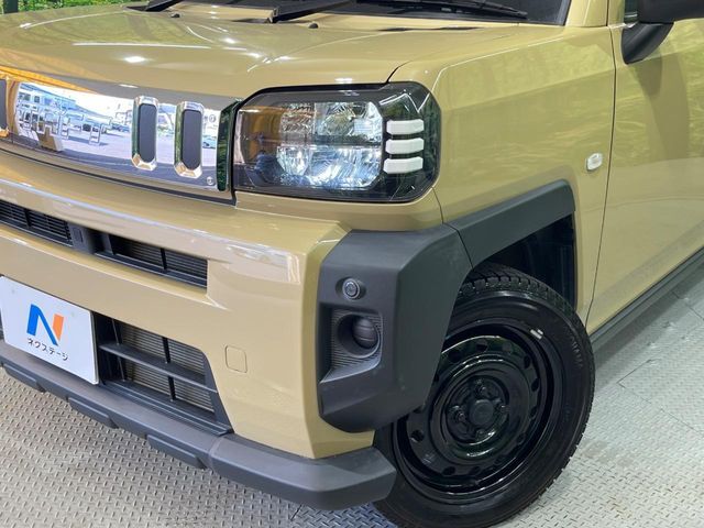 【LEDヘッドライト】悪天候や夜間走行時も良好な視界を確保し安心して運転できる高輝度LEDヘッドライトを装備！点灯速度が早く、消費電力も抑えられています。