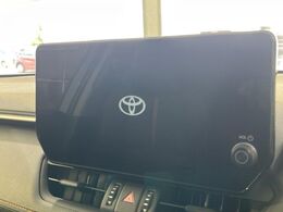 【10.5インチ　ディスプレイオーディオ】大画面のディスプレイはAppleCarPlayやAndroidAutoが利用可能。大きな画面でスマホナビアプリ等が利用いただけます♪