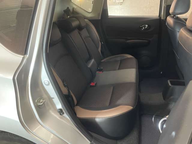 当店のお車をご覧いただきましてありがとうございます。お車についてのご質問やお見積りのご依頼、ご購入にあたってのご相談などお気軽にお問い合わせ下さい！