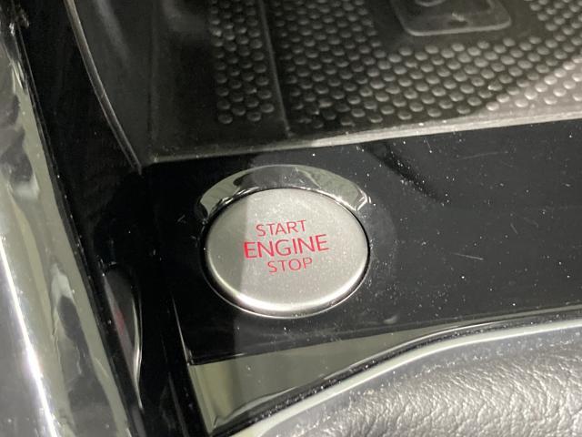 ●Start/Stop●ブレーキを踏みボタンを長押しするだけで、キーの抜き差しなく簡単にエンジンをかける事が出来ます。