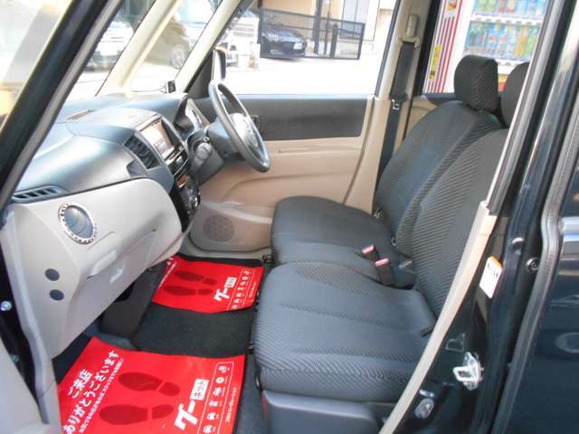 シートも破れやシミや汚れもなく大変きれいですよ♪ご連絡お待ちしております。0078-6002-040527