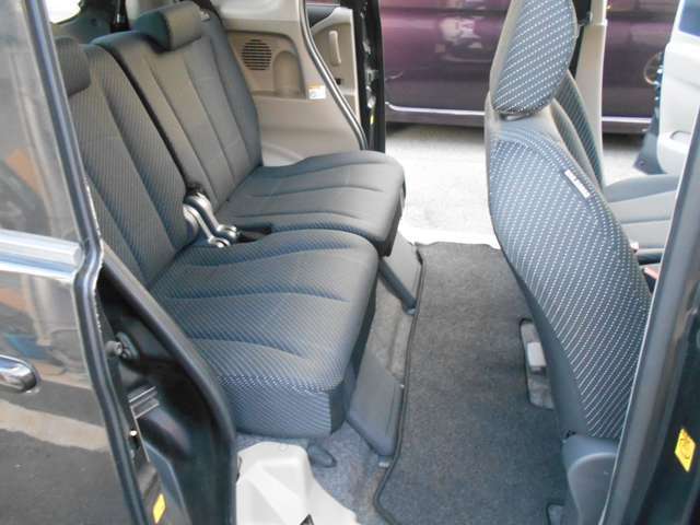 シートも破れやシミや汚れもなく大変きれいですよ♪ご連絡お待ちしております。0078-6002-040527