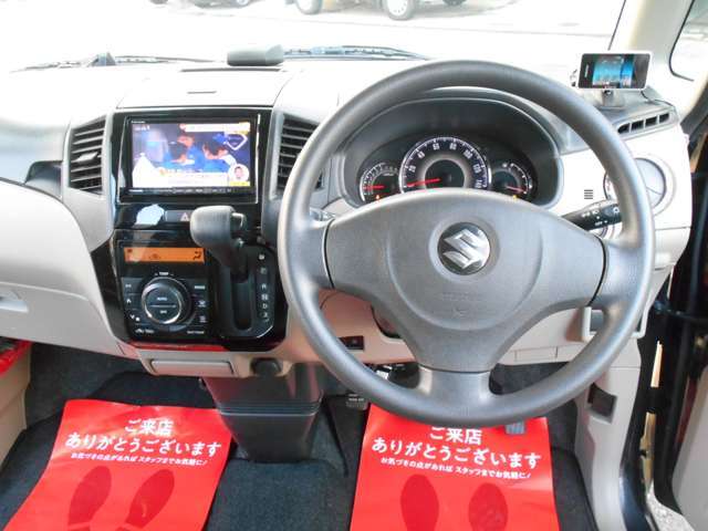 お車のことはどんなことでも当店にお任せください！ご連絡お待ちしております。0078-6002-040527