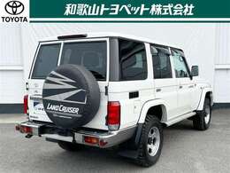 リフレッシュクリーニング「爽・快・車」施工！和歌ル山トヨペットの専門のスタッフが、独自の技術で一台一台丁寧に、内外装の清掃や除菌抗菌。下廻りやエンジンルームなど普段見えないところもキレイに仕上げます！