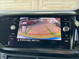 「フルカラーバックモニター」を装備で駐車が苦手な方でも安心です。