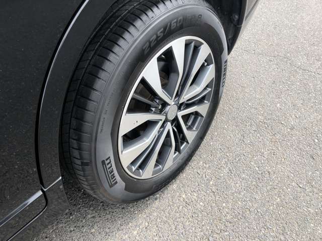 当社は、鳥取県米子市を拠点に自動車の販売以外にも板金・塗装・車検・買取も行なっています。