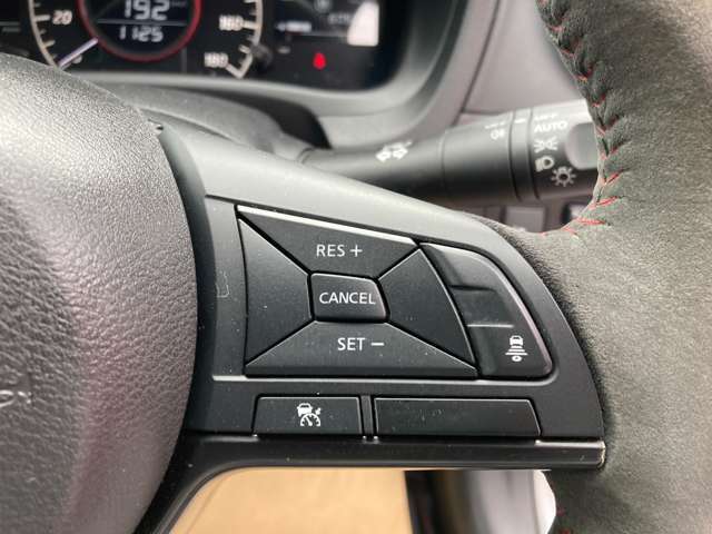 高速の運転操作を軽減し、遠出の疲れを軽減します
