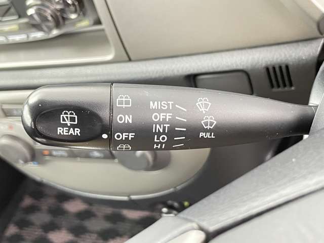 【運転席操作部】快適なドライブを楽しむための機能が装備されています！運転席から触れるので、使いやすいです！除菌プランいれていただくと、さらに清潔で安心していただけます！